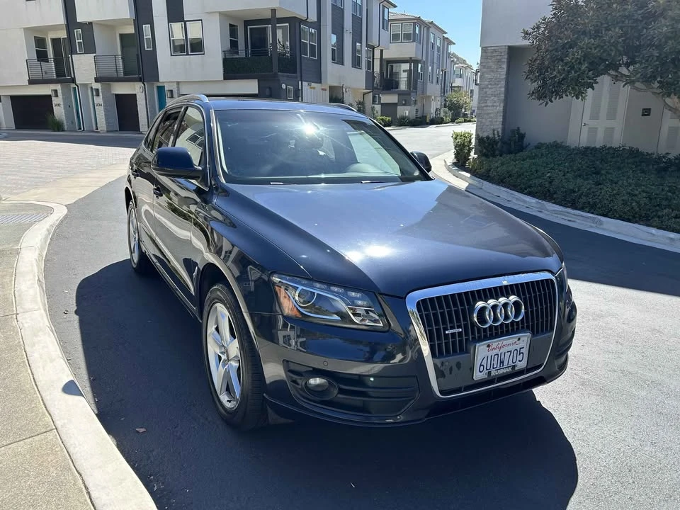 2012 Audi 8R Q5 - Image 2 of 10