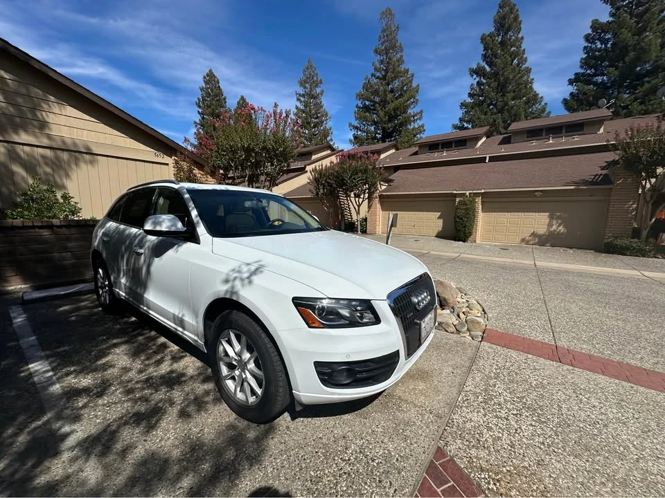 2012 Audi 8R Q5 - Image 2 of 6