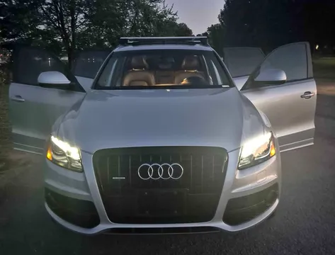2012 Audi Q5 2.0T Premium Plus Sport Utility 4D