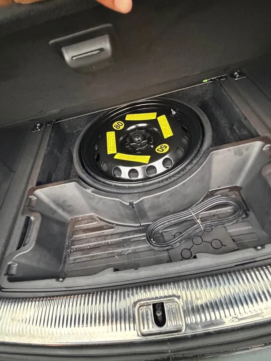 2012 Audi 8R Q5 - Image 13 of 15