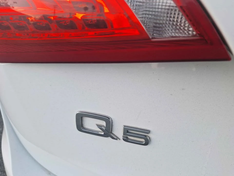 2012 Audi 8R Q5 - Image 13 of 14