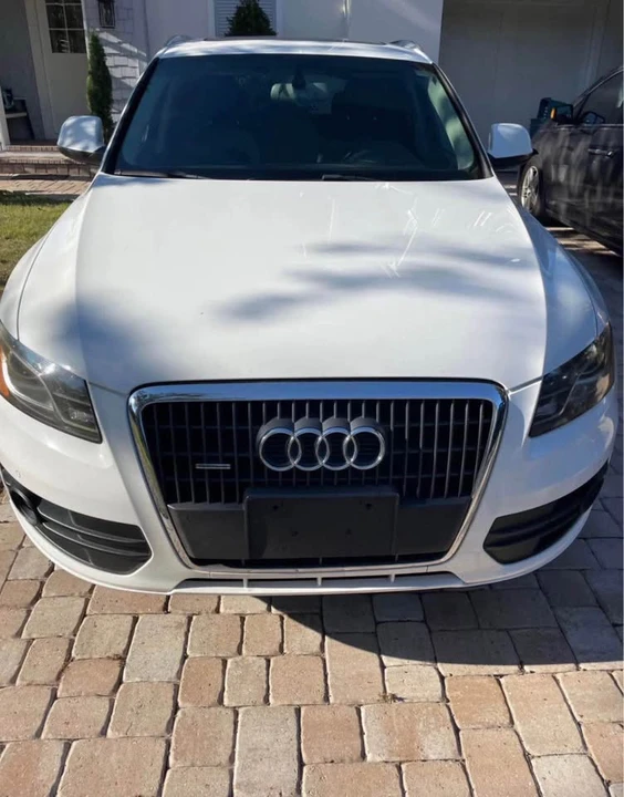 2012 Audi 8R Q5 - Image 2 of 10