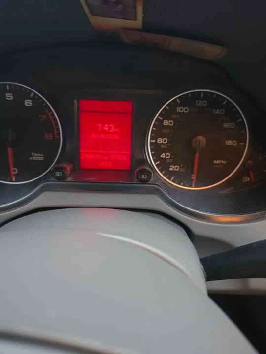 2012 Audi 8R Q5 - Image 11 of 17