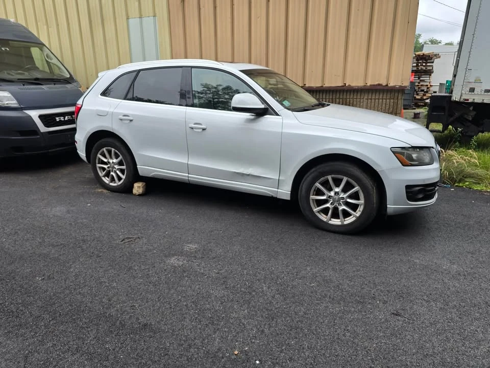 2012 Audi 8R Q5 - Image 8 of 8