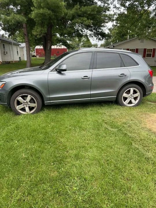 2012 Audi 8R Q5 - Image 2 of 10