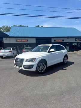 2012 Audi Q5 2.0T Premium Sport Utility 4D