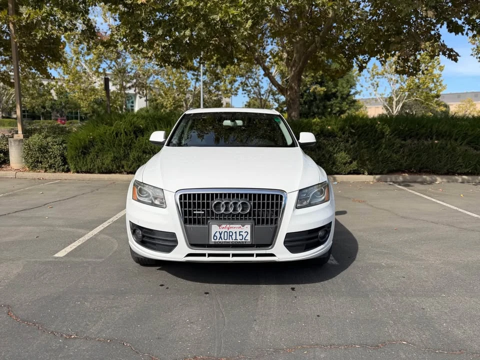 2012 Audi 8R Q5 - Image 2 of 20