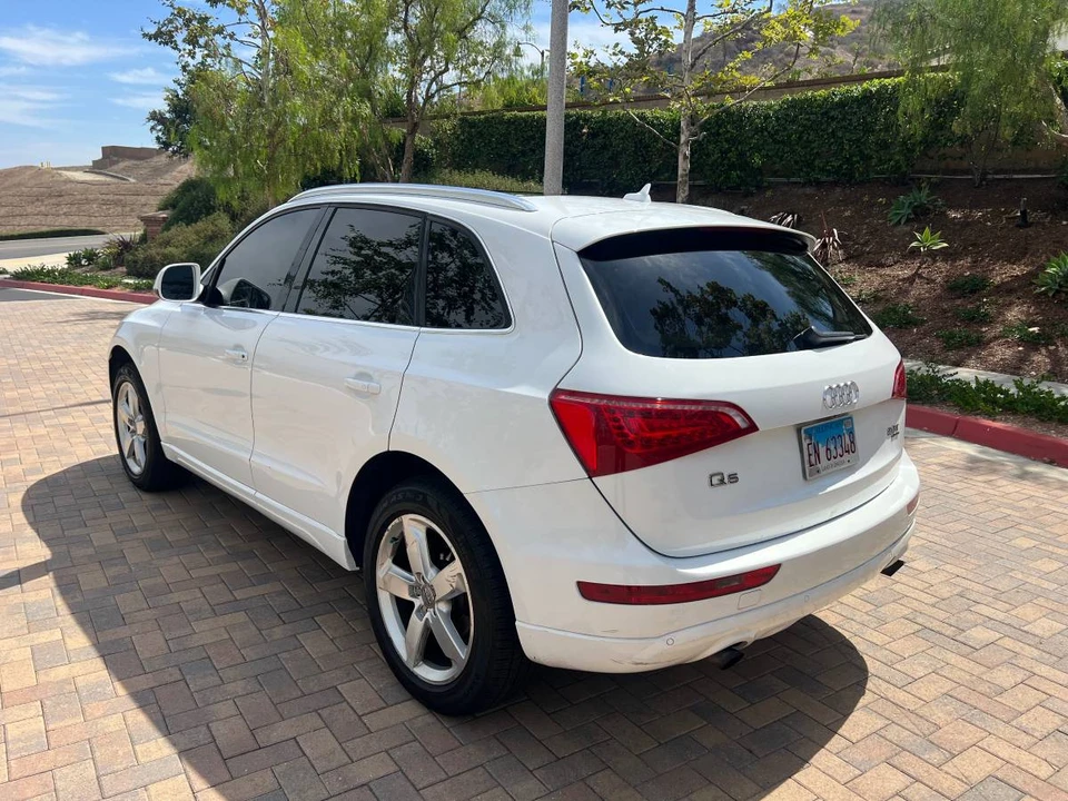 2012 Audi 8R Q5 - Image 8 of 13