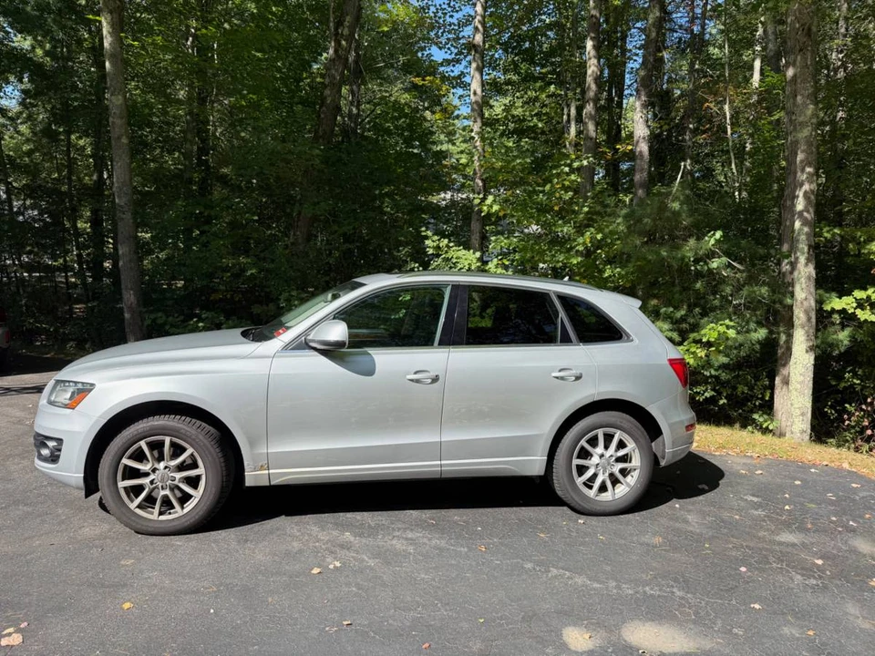 2012 Audi 8R Q5 - Image 2 of 13
