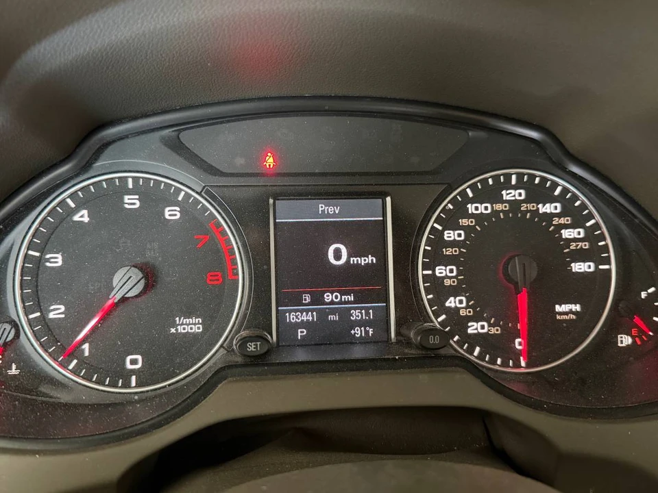 2012 Audi 8R Q5 - Image 2 of 12