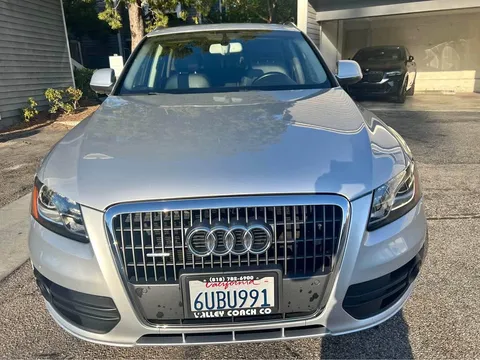 2012 Audi Q5 2.0T Quattro Premium