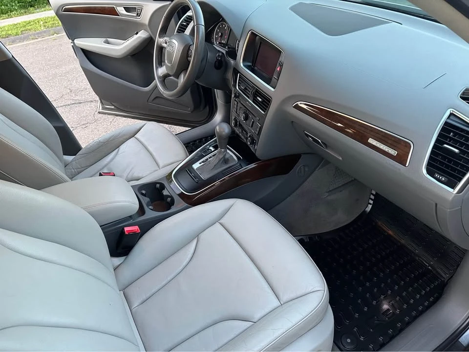 2012 Audi 8R Q5 - Image 7 of 11