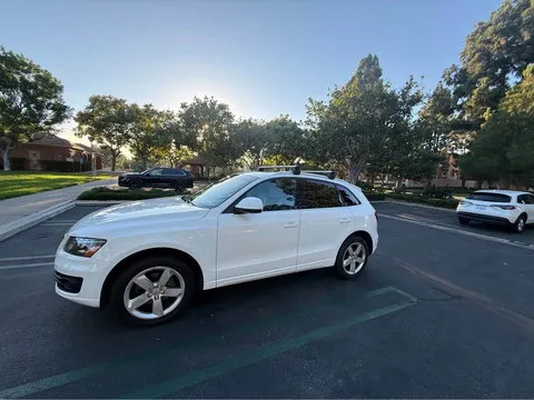 2012 Audi Q5 2.0T Quattro Premium