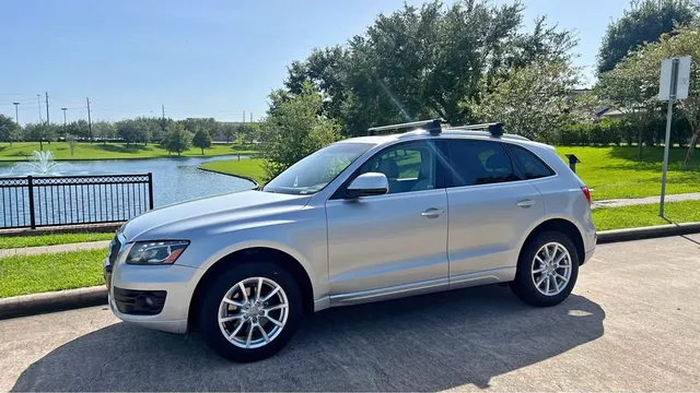 2012 Audi Q5 2.0T Quattro Premium