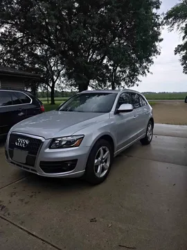 2012 Audi Q5 2.0T Quattro Premium Sport Utility 4D