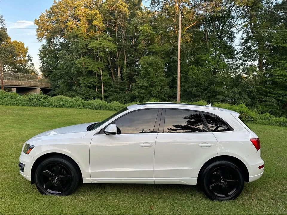 2012 Audi 8R Q5 - Image 2 of 13