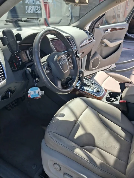2012 Audi 8R Q5 - Image 10 of 10