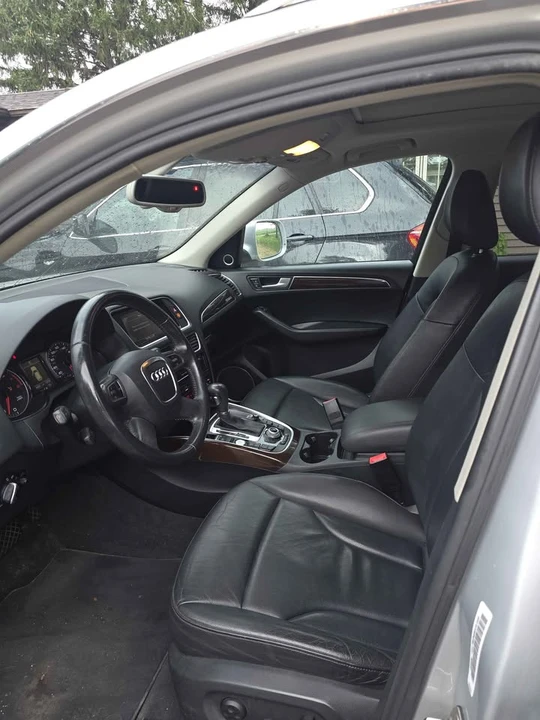 2012 Audi 8R Q5 - Image 10 of 12