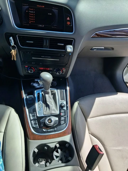 2012 Audi 8R Q5 - Image 6 of 10