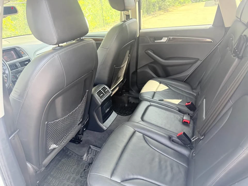 2012 Audi 8R Q5 - Image 10 of 10
