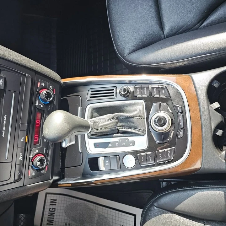 2012 Audi 8R Q5 - Image 14 of 20