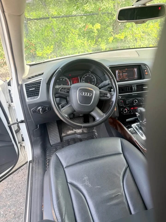 2012 Audi 8R Q5 - Image 8 of 10