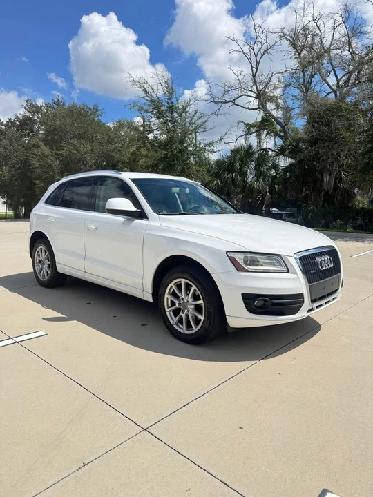 2012 Audi 8R Q5 - Image 2 of 13