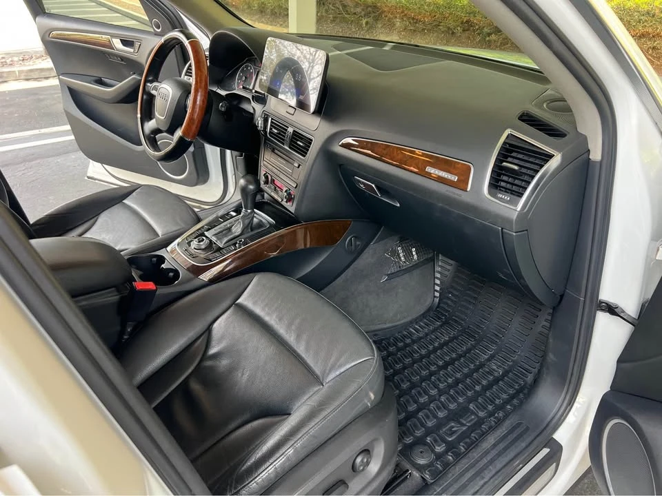 2012 Audi 8R Q5 - Image 11 of 13