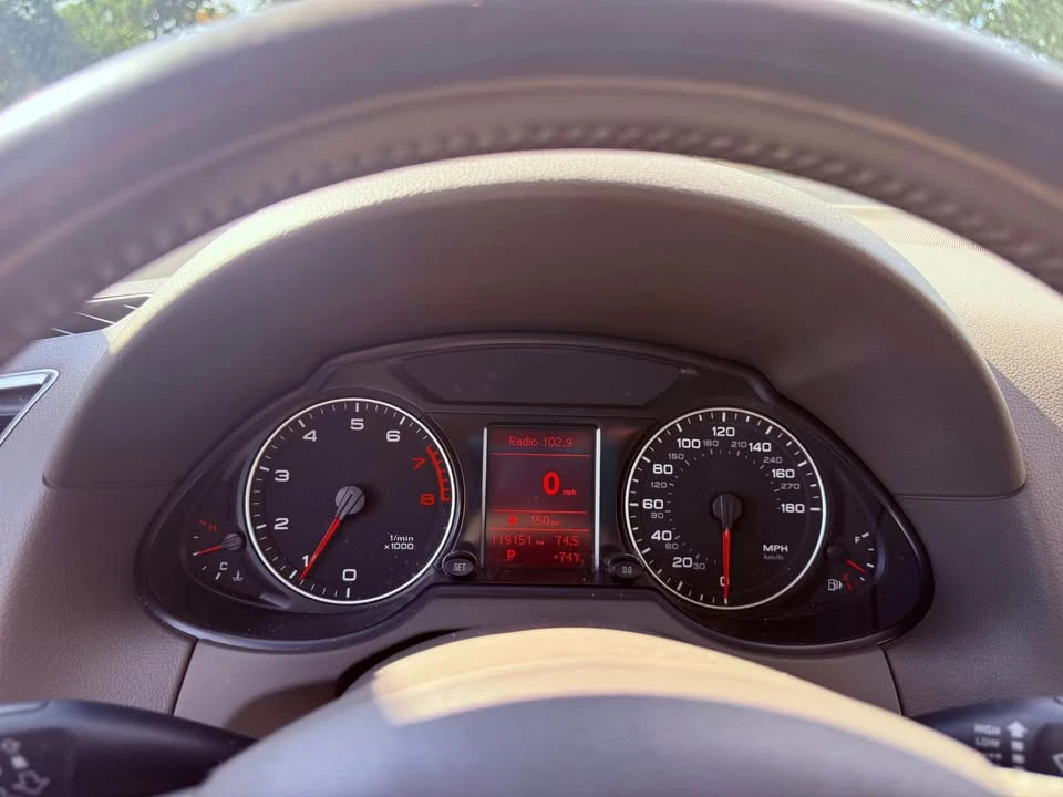 2012 Audi 8R Q5 - Image 7 of 14
