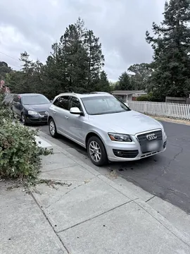 2012 Audi Q5 2.0T Quattro Premium Plus