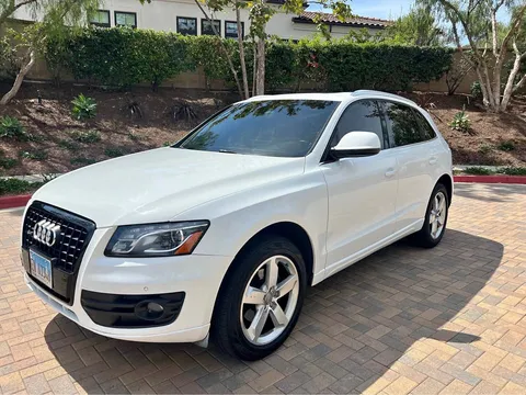 2012 Audi Q5 2.0T Quattro Premium Plus