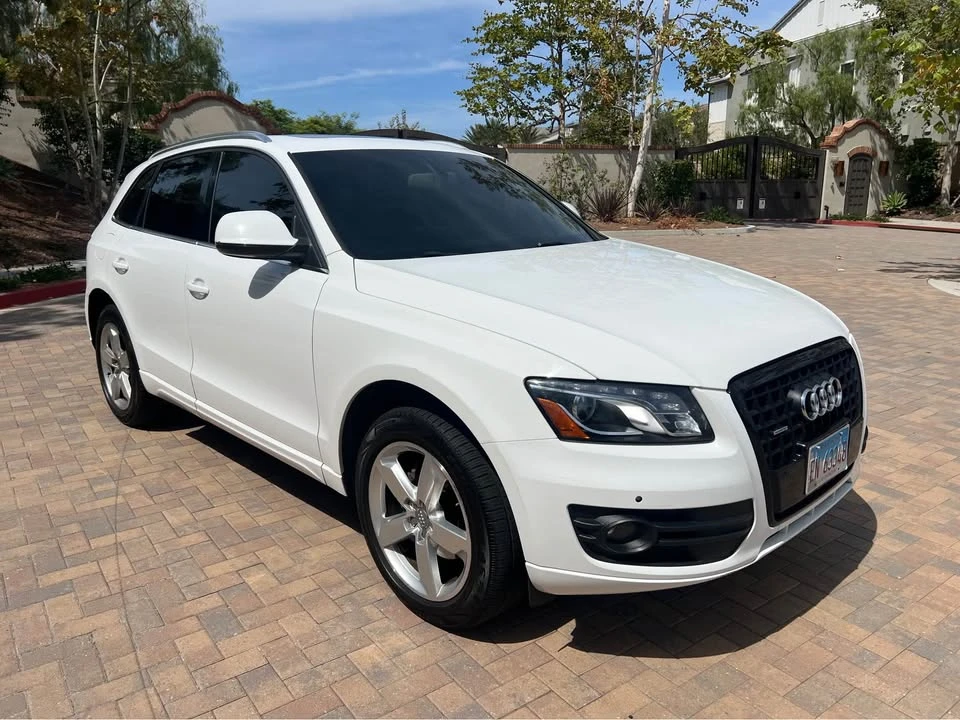 2012 Audi 8R Q5 - Image 2 of 13