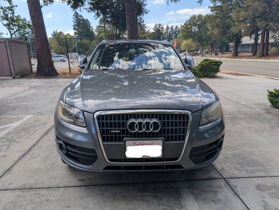 2012 Audi 8R Q5 - Image 2 of 22