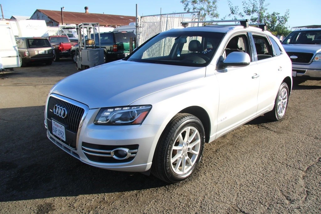 2012 Audi 8R Q5 - Image 2 of 21