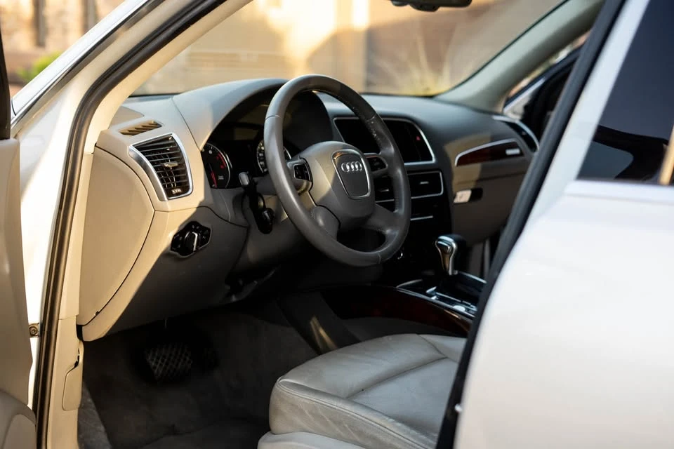 2012 Audi 8R Q5 - Image 11 of 15