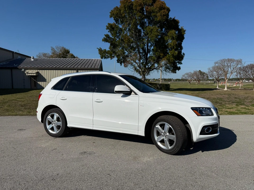 2012 Audi 8R Q5 - Image 10 of 31
