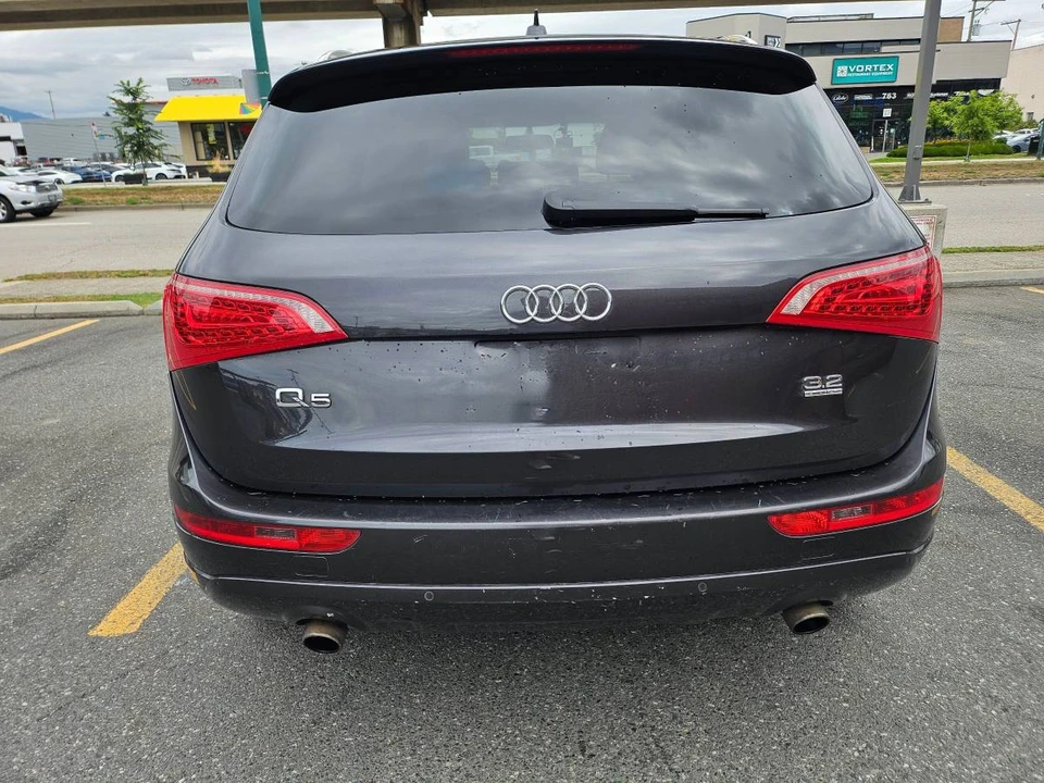 2012 Audi 8R Q5 - Image 2 of 11