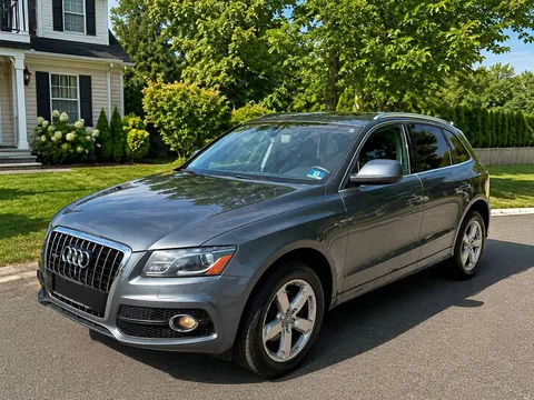 2012 Audi Q5 3.2 Quattro Premium Plus