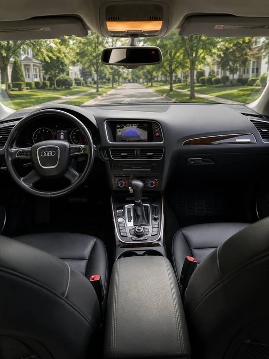 2012 Audi 8R Q5 - Image 8 of 9