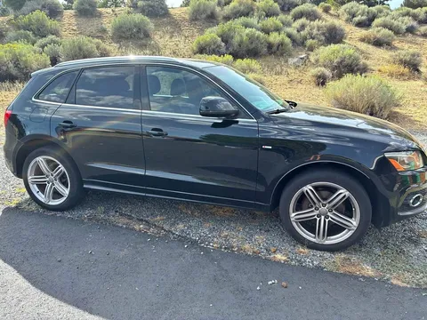 2012 Audi Q5 3.2 Quattro Premium Plus