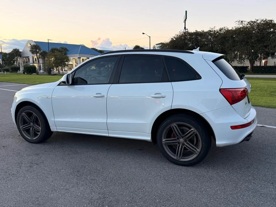 2012 Audi 8R Q5 - Image 2 of 9