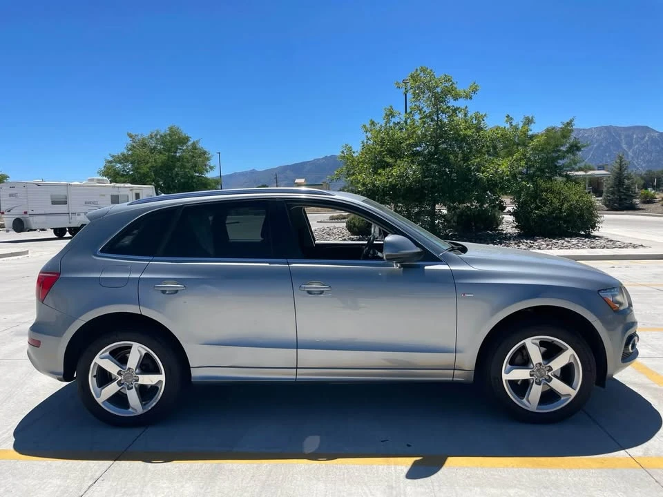 2012 Audi 8R Q5 - Image 2 of 14