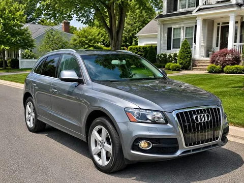 2012 Audi Q5 3.2 Quattro Premium Plus