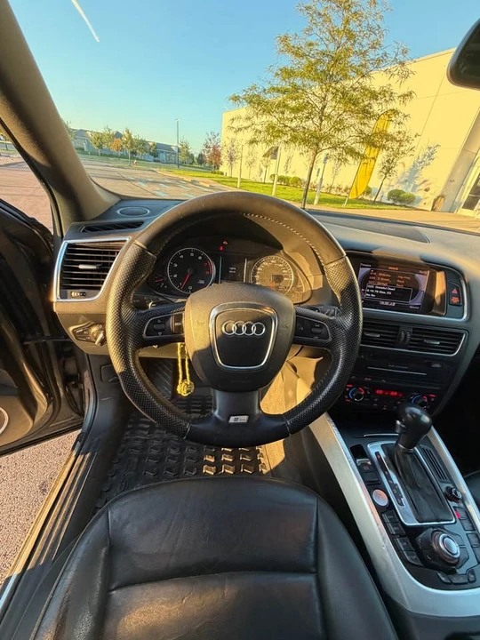 2012 Audi 8R Q5 - Image 7 of 17
