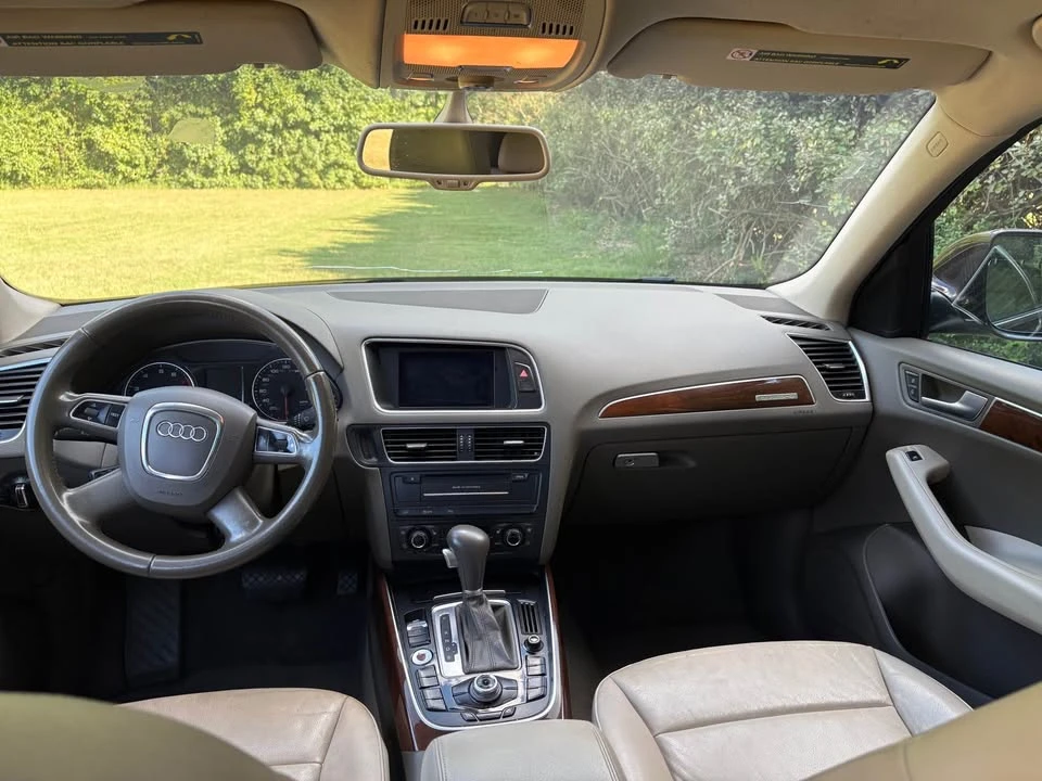 2012 Audi 8R Q5 - Image 2 of 16