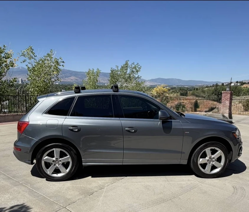 2012 Audi 8R Q5 - Image 3 of 23