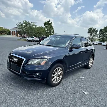 2012 Audi Q5 3.2 Quattro Premium Sport Utility 4D