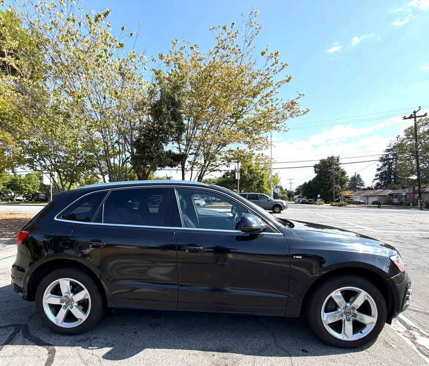 2012 Audi 8R Q5 - Image 2 of 13