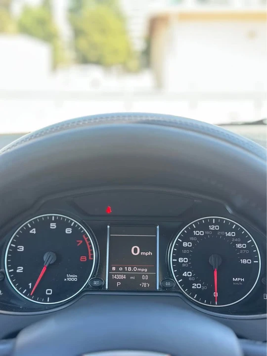 2012 Audi 8R Q5 - Image 12 of 14
