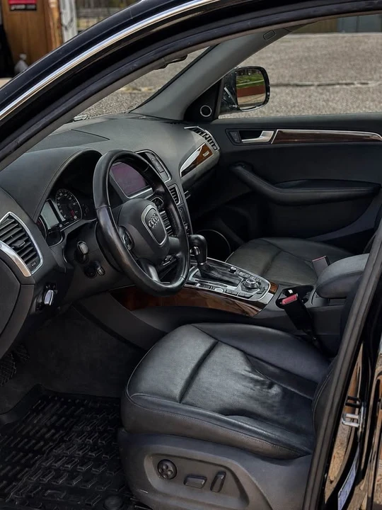 2012 Audi 8R Q5 - Image 8 of 14